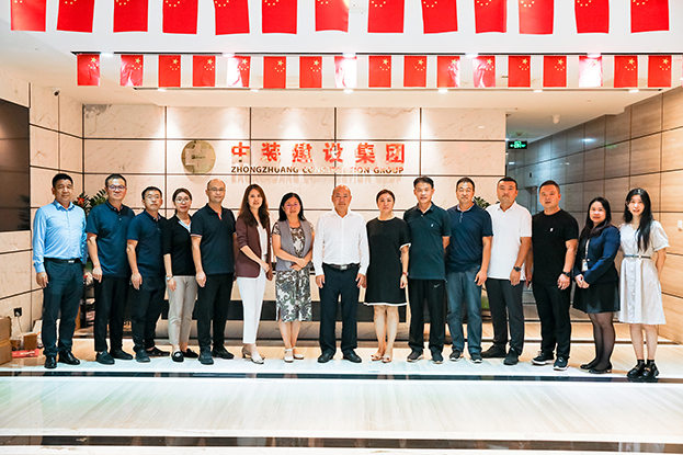 青島體悟走進中裝建設，體會傳統(tǒng)行業(yè)的轉(zhuǎn)型升級